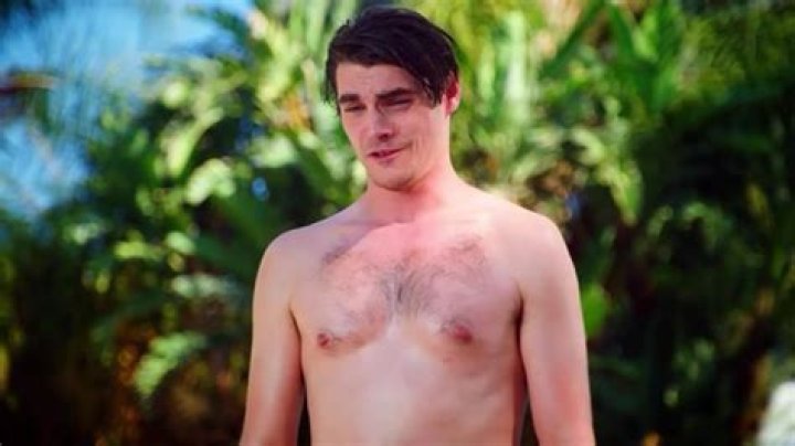 RJ Mitte Shirtless: The Story Behind the Viral Moment