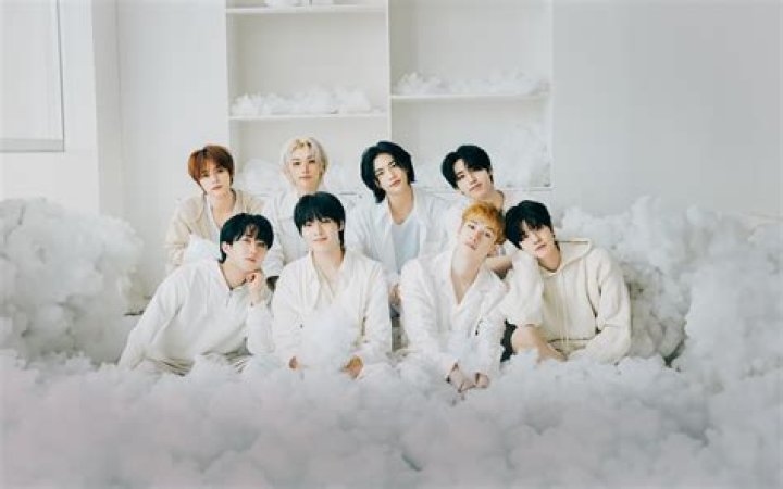 Stunning SKZ Wallpapers for Your Desktop: Enhance Your Digital Experience