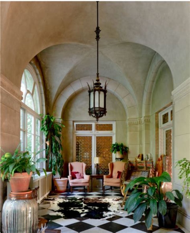 Unveiling the Mystique of Jade Casteinos: A Rising Star